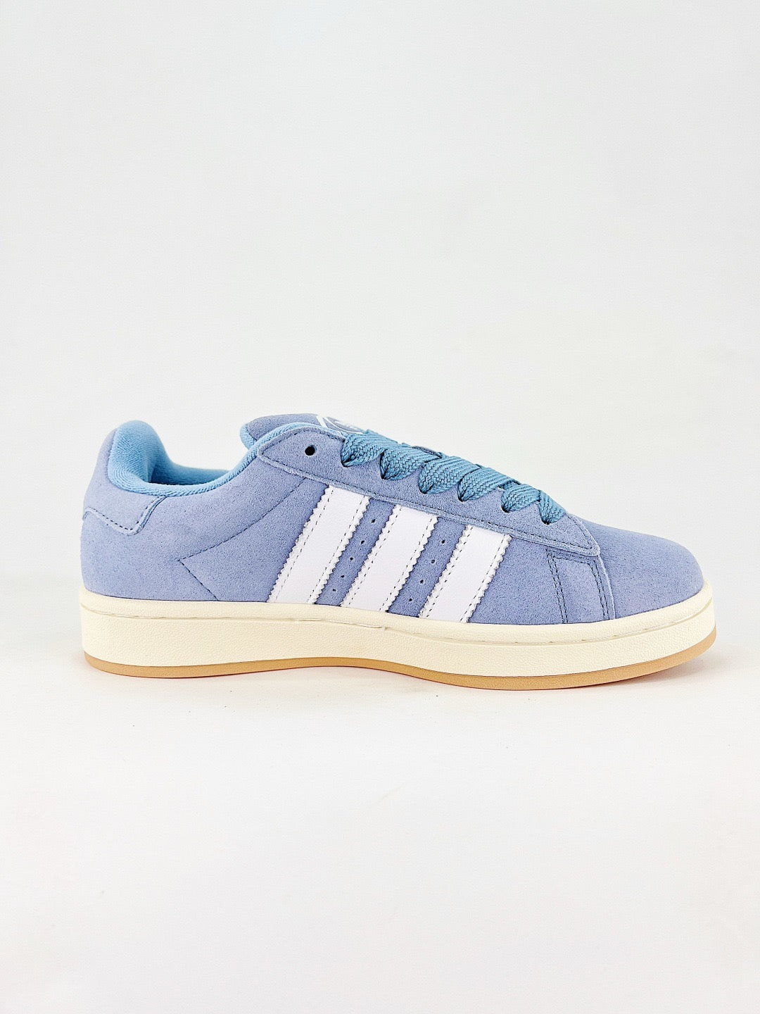 Adidas Campus 00s Unisex Sneakers Light Baby Blue Suede White Stripes Gum Sole