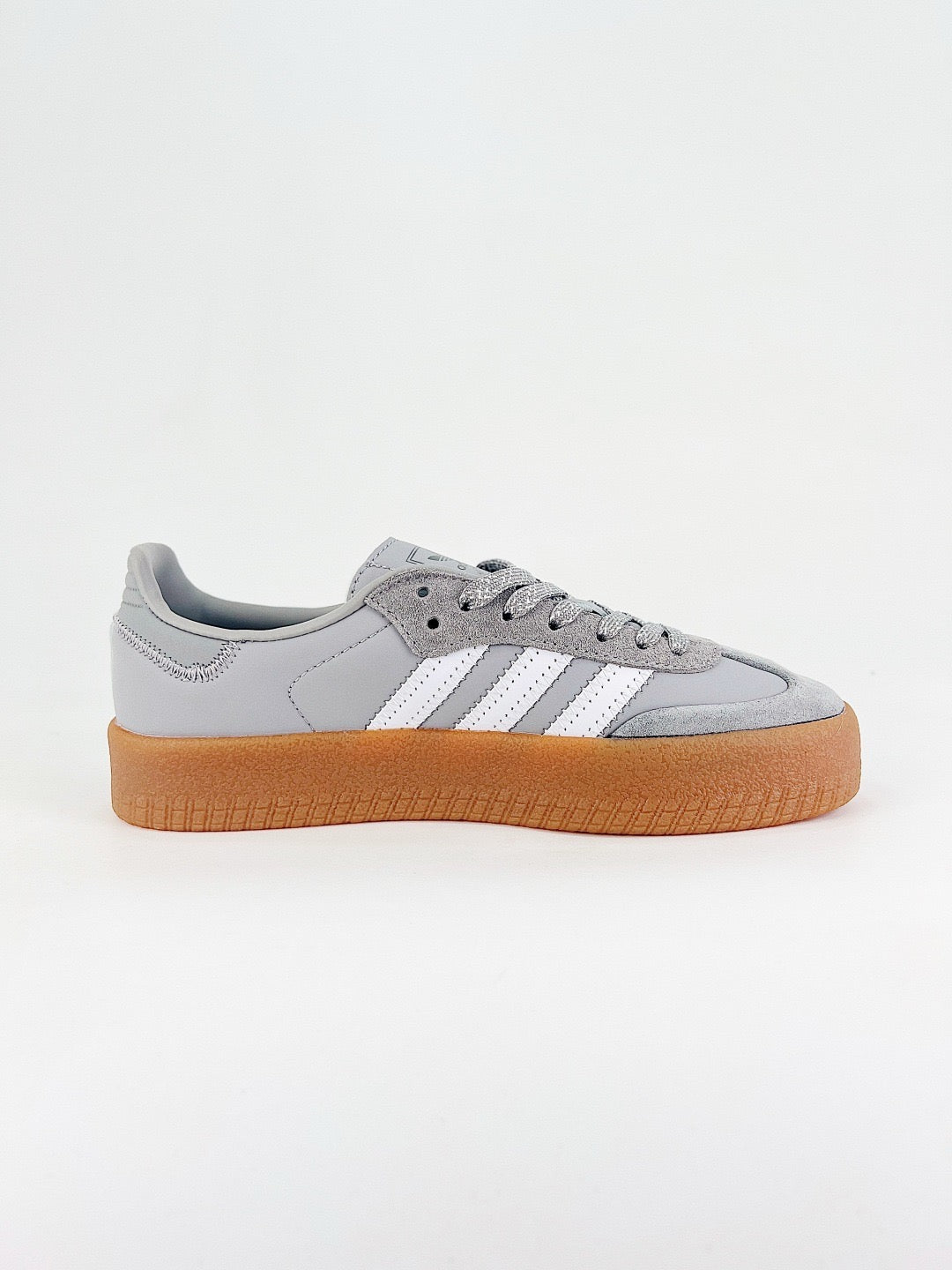 Adidas Campus 00s Unisex Sneakers Black Leather White Stripes Gum Sole