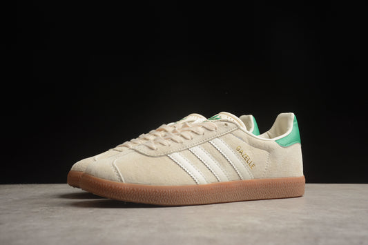 adidas Samba OG Low Top Sneakers Leather Suede Retro Gum Sole Casual Shoes Unisex Cream Off White