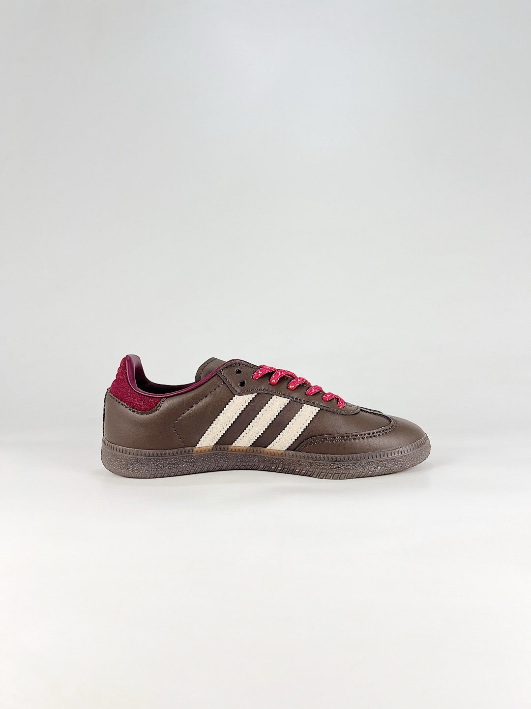 Adidas Samba Classic  Leather Sneakers Vintage Streetwear Shoes Dark brown and burgundy color block