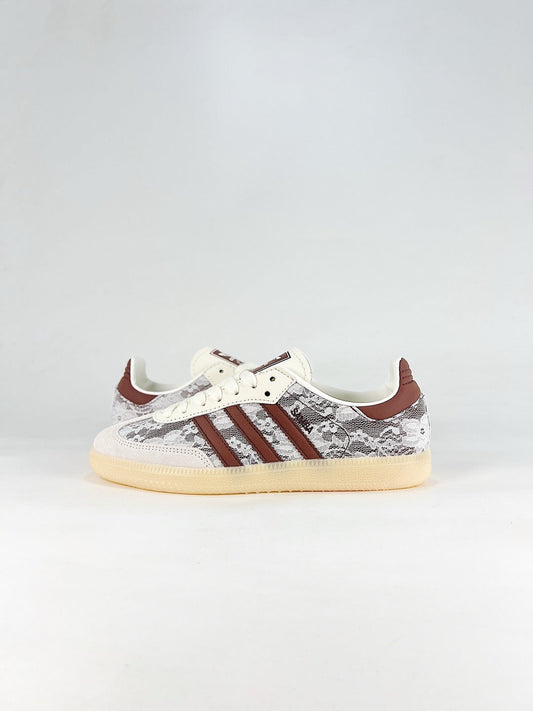 Adidas Samba Classic  Leather Sneakers Vintage Streetwear Shoes Lace print upper with brown accents