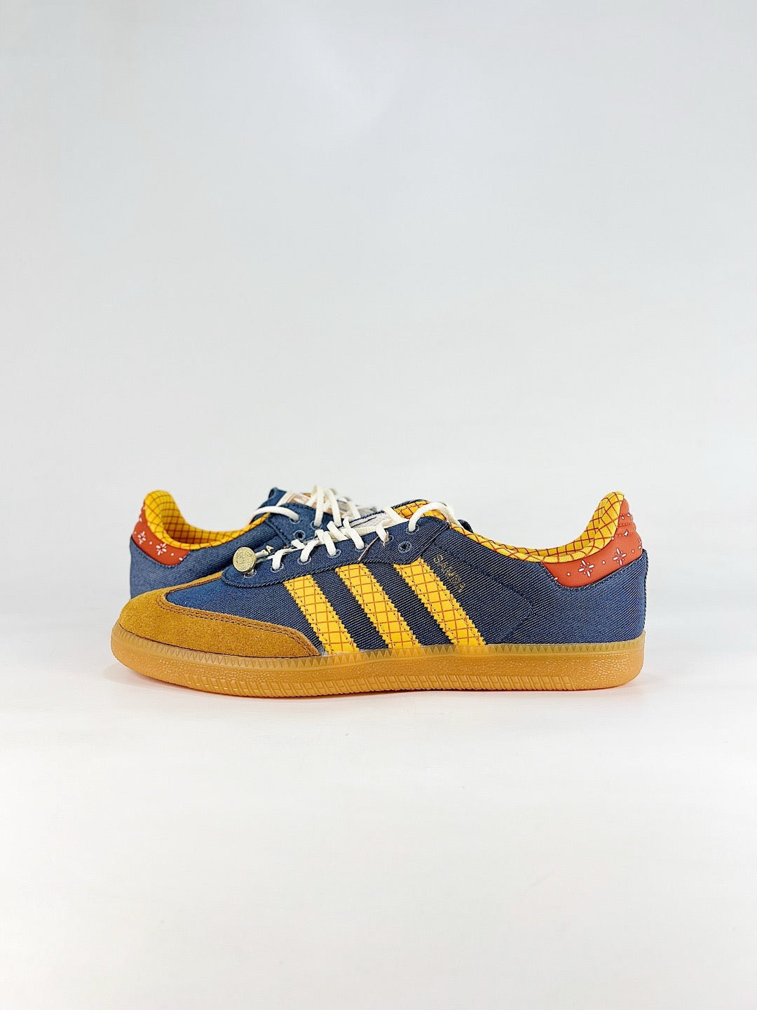 Adidas Samba Classic  Leather Sneakers Vintage Streetwear Shoes Denim blue upper with yellow stripes and tan suede toe cap