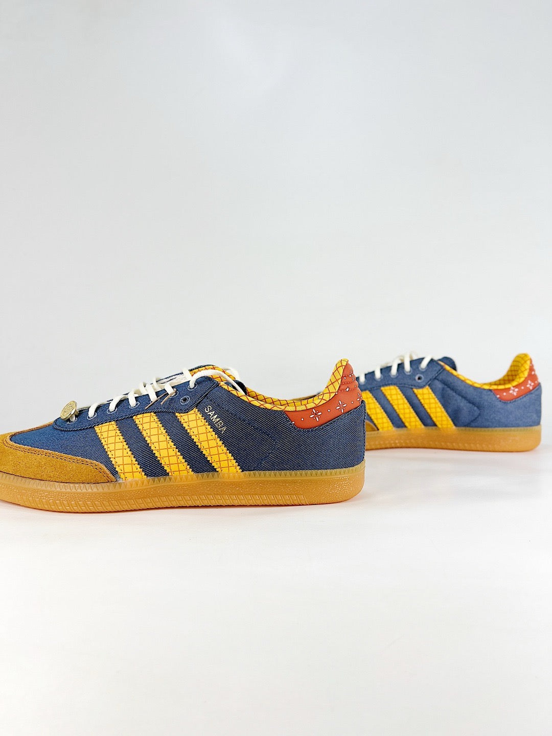 Adidas Samba Classic  Leather Sneakers Vintage Streetwear Shoes Denim blue upper with yellow stripes and tan suede toe cap