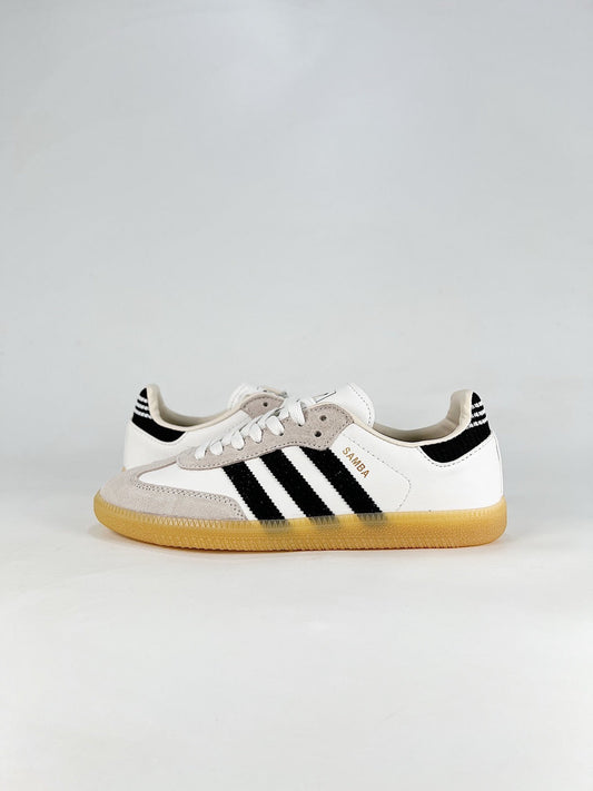 Adidas Samba Low Top Casual Sneakers Unisex Off-White, Light Grey Suede & Black