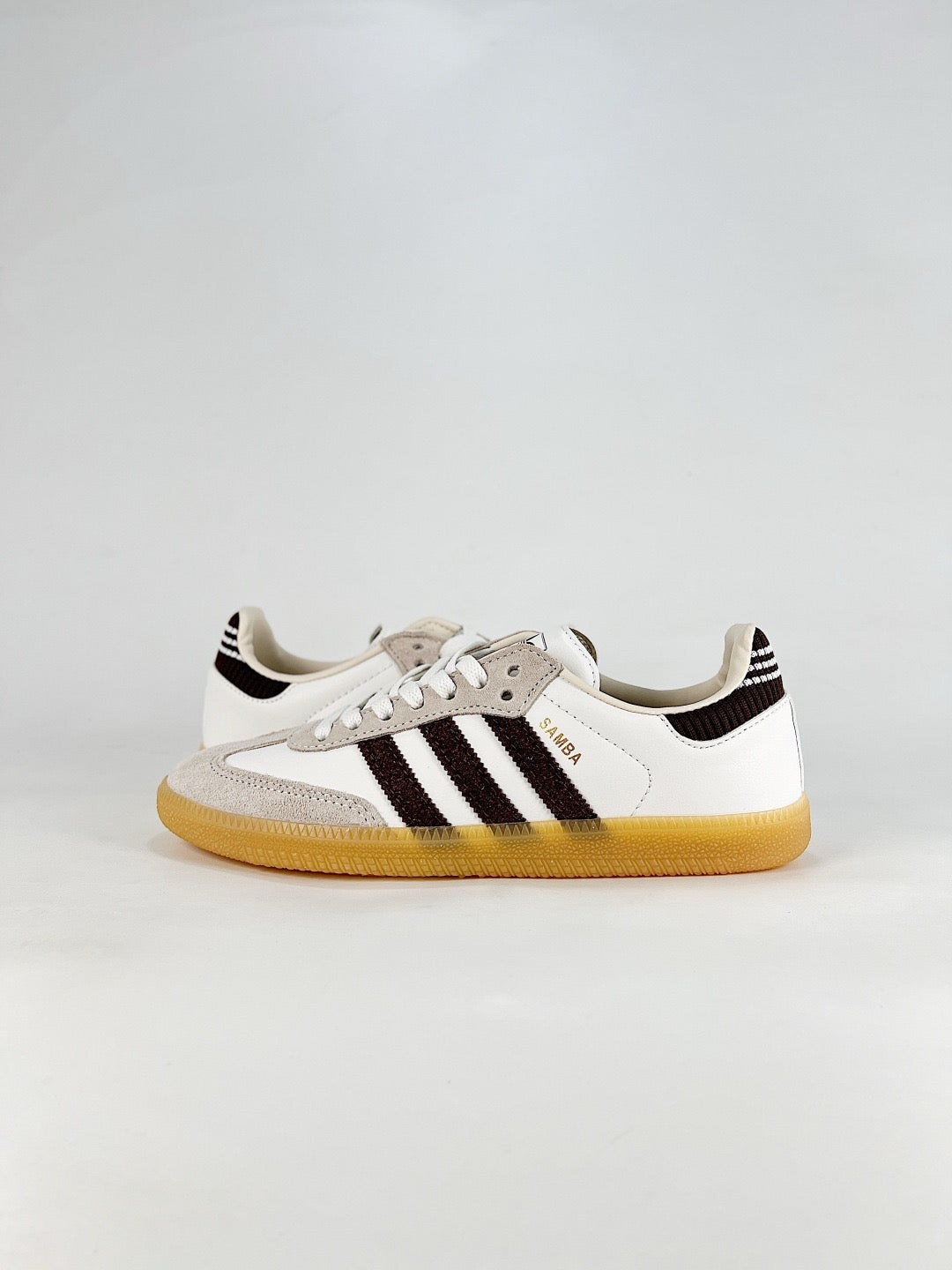 Adidas Samba Low Top Casual Sneakers Unisex Off White Dark Brown Gum