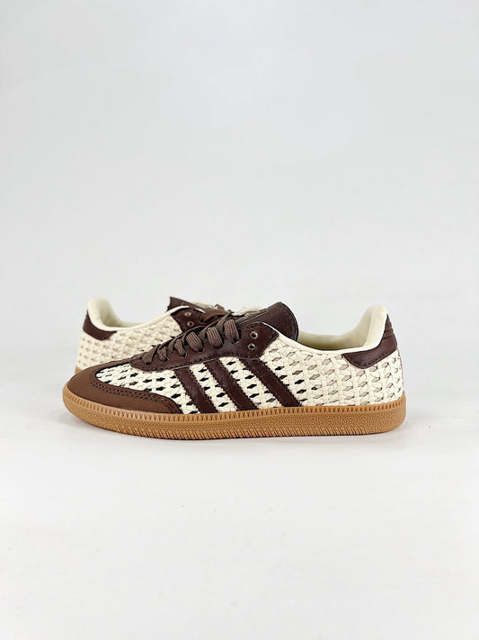Adidas Samba Low Top Casual Sneakers Unisex Cream White Woven + Dark Brown Leather