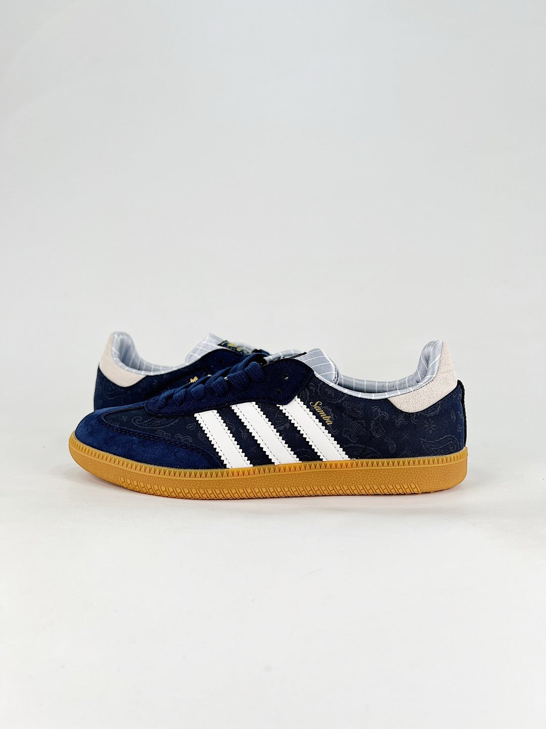 Adidas Samba Low Top Casual Sneakers Unisex Navy Paisley Print + Off White