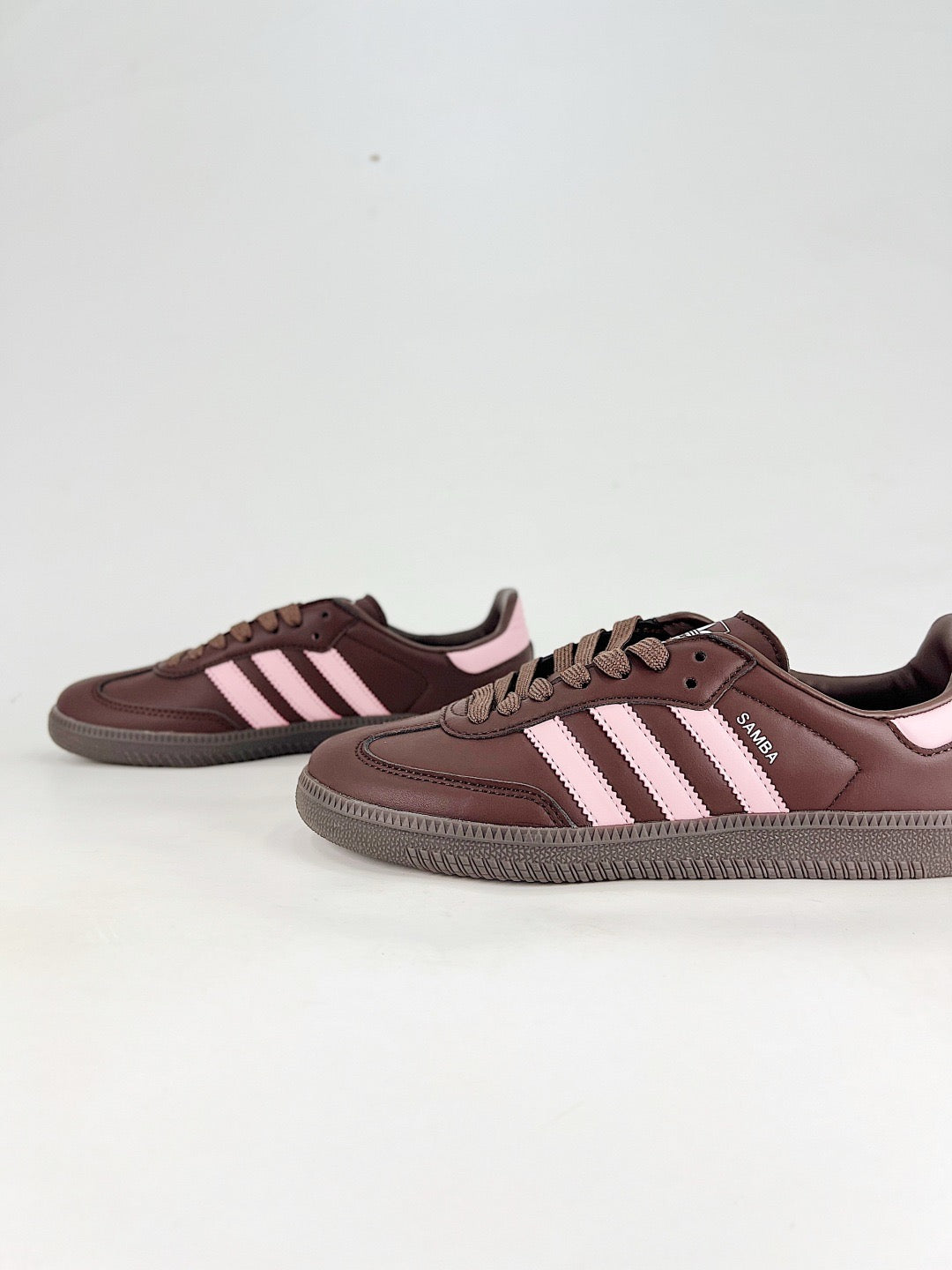 Adidas Samba Low Top Casual Sneakers Unisex Chocolate Brown + Soft Pink