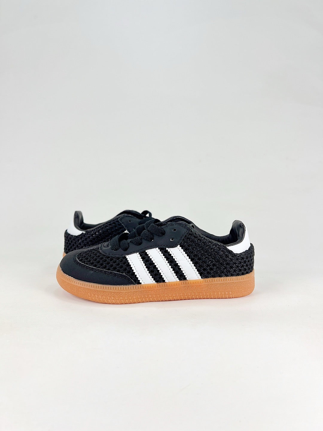 Adidas Samba Low Top Casual Sneakers Unisex Black Mesh + White Stripes