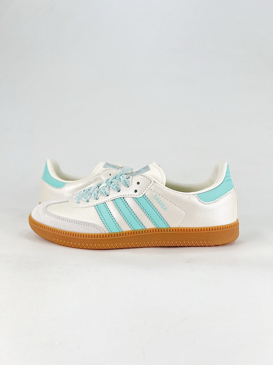 Adidas Samba Low Top Casual Sneakers Unisex Pearl White Satin + Mint Turquoise