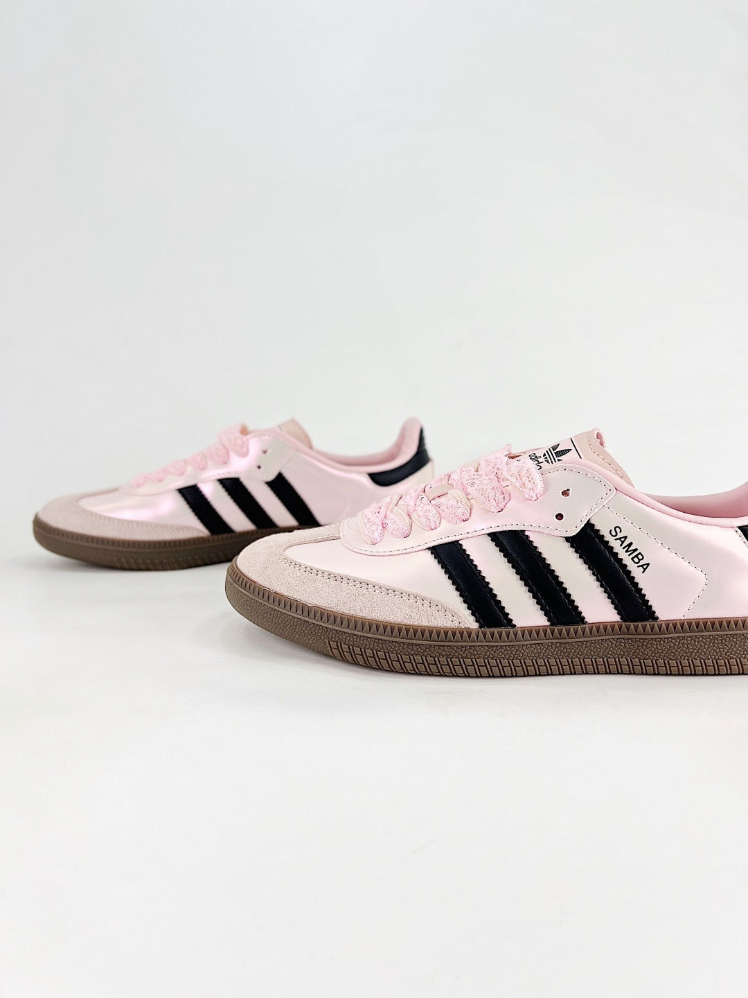 Adidas Samba Low Top Casual Sneakers Unisex Light Pink Satin + Black