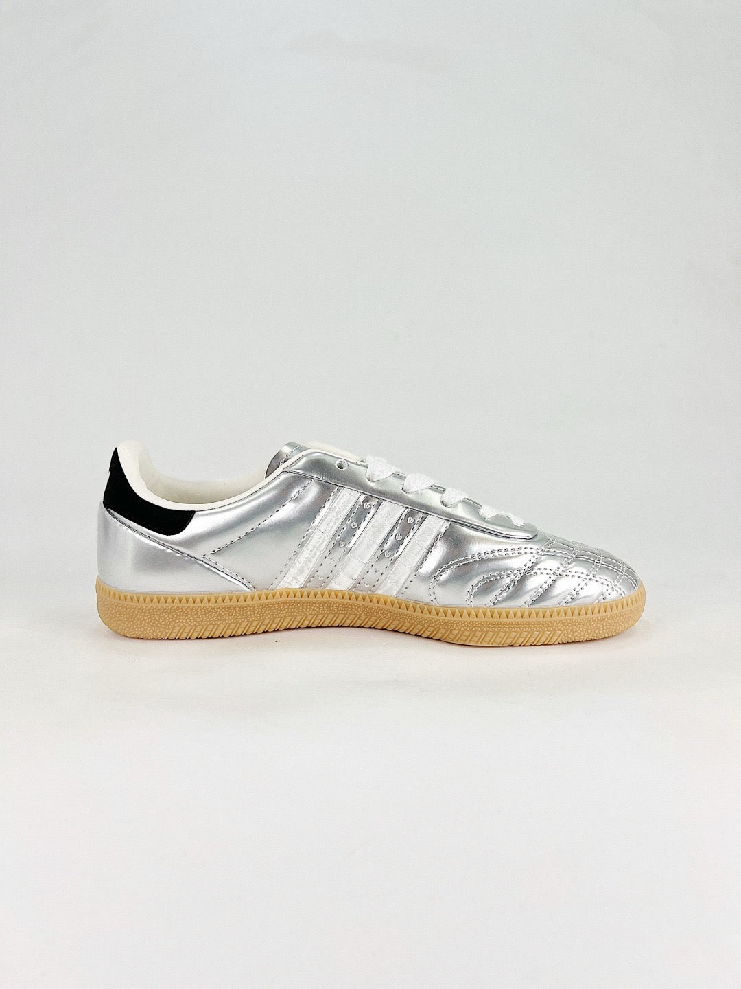 Adidas Samba Low Top Casual Sneakers Unisex Metallic Silver + White Stripes + Black Heel Tab