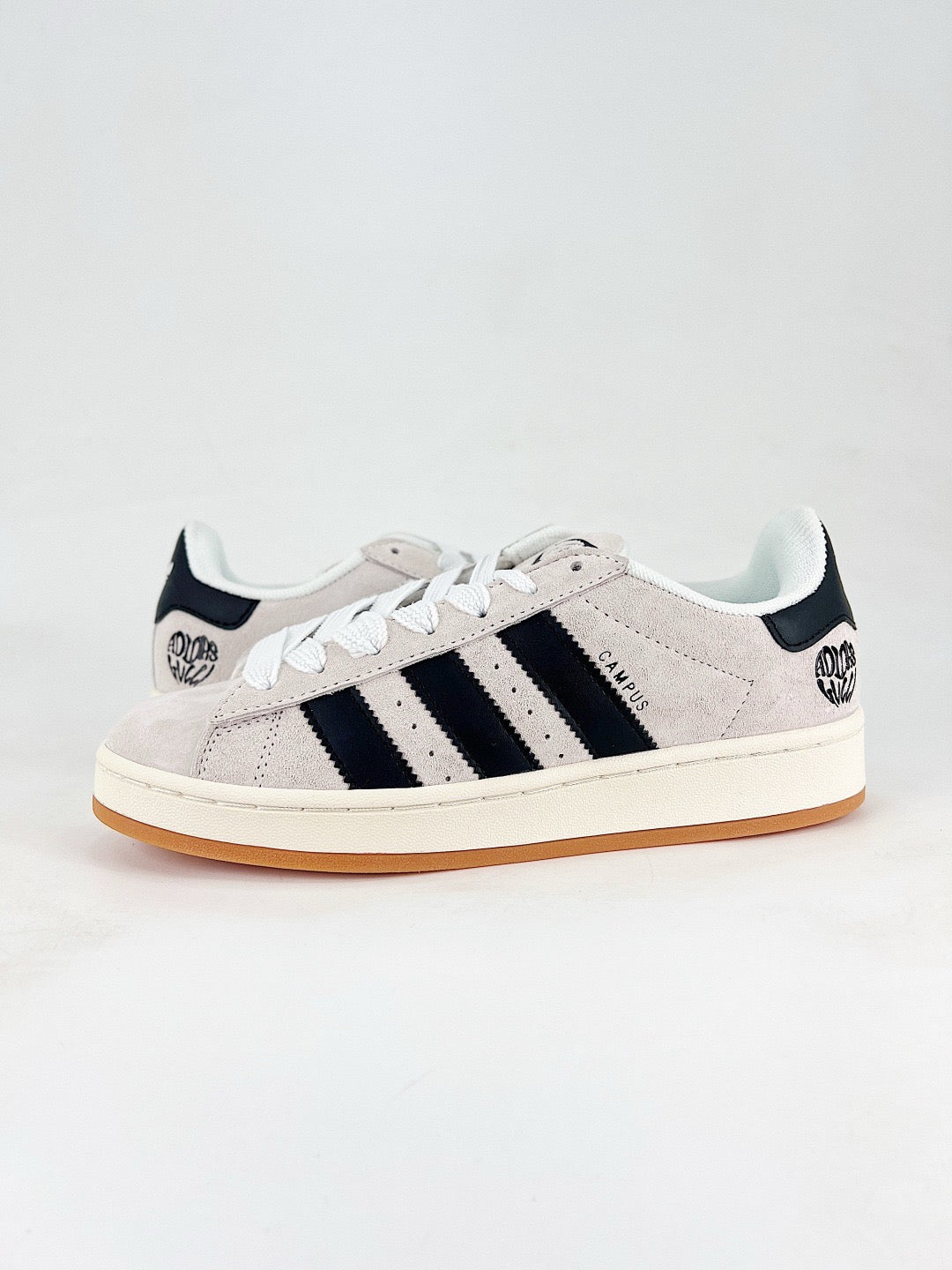Adidas Campus 00s Unisex Suede Sneakers Off White Black Stripes Gum Sole
