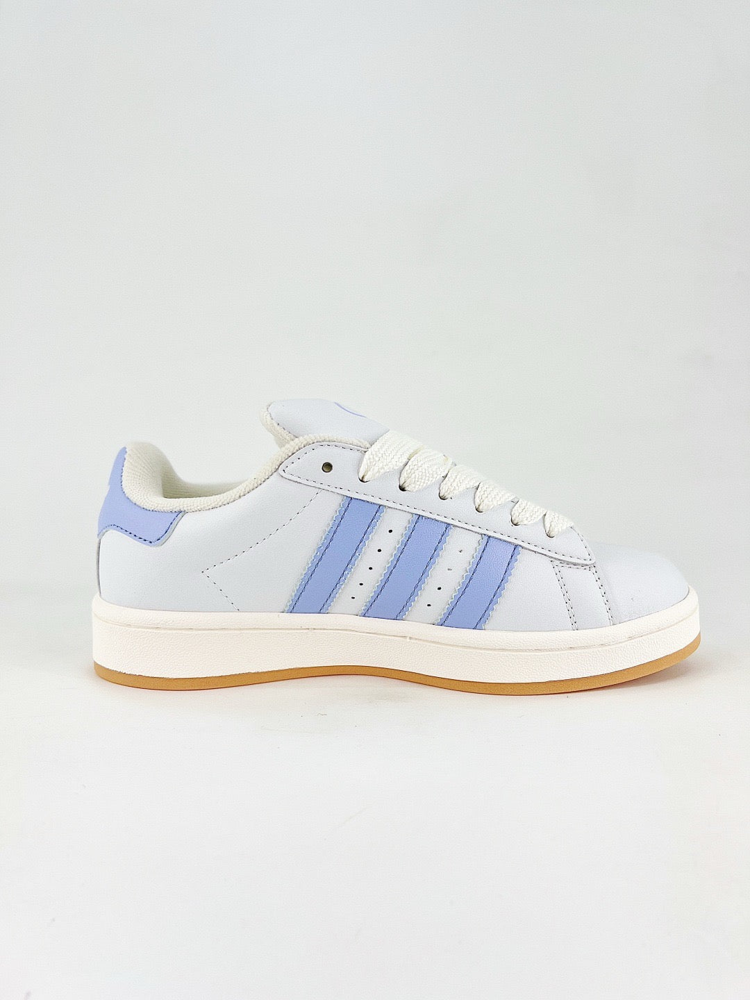 Adidas Campus 00s Unisex Sneakers Off White Light Blue Stripes Gum Sole
