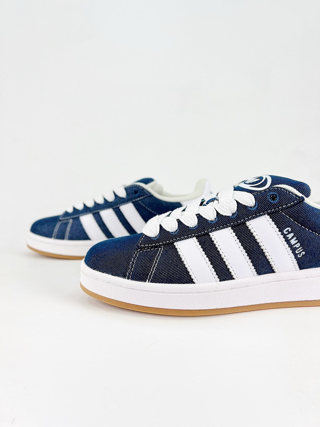Adidas Campus 00s Unisex Sneakers Denim Blue White Stripes Gum Sole