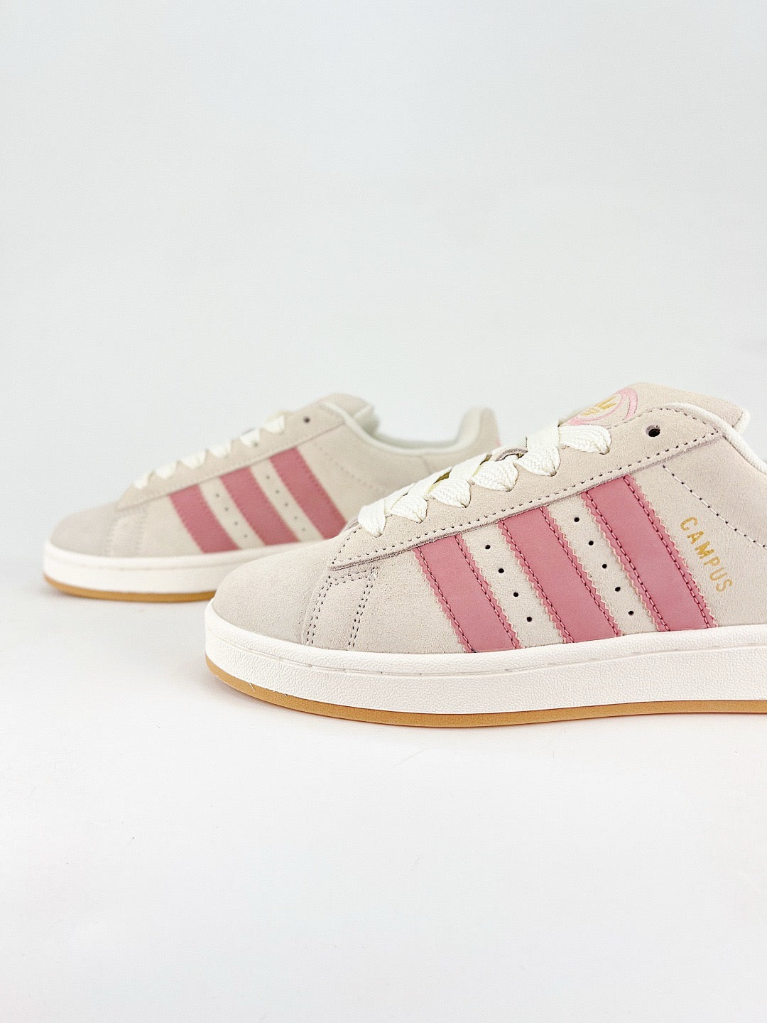 Adidas Campus 00s Unisex Sneakers Cream Suede Dusty Rose Stripes Gum Sole
