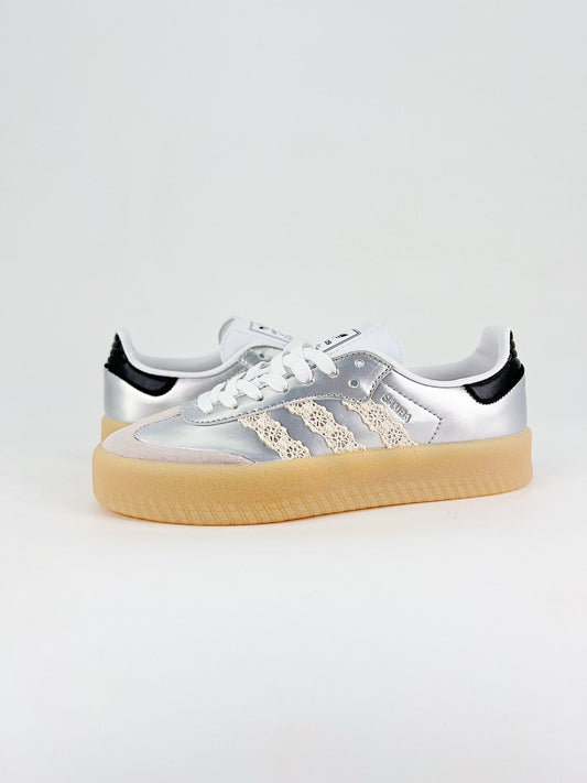Adidas Samba Unisex Sneakers Silver Metallic Leather Lace Stripes Gum Sole