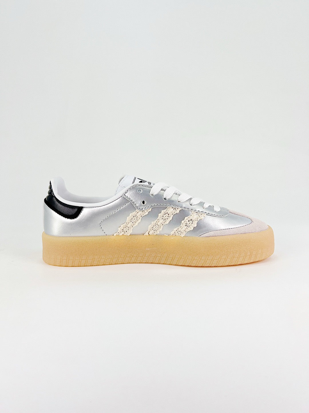 Adidas Samba Unisex Sneakers Silver Metallic Leather Lace Stripes Gum Sole