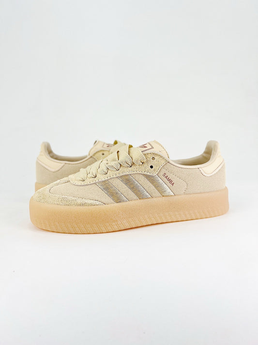 Adidas Samba Unisex Sneakers Beige Suede Metallic Silver Stripes Gum Sole