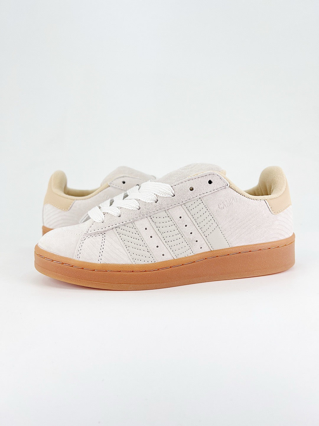 Adidas Campus 00s Unisex Sneakers Off White Suede Cream Stripes Gum Sole