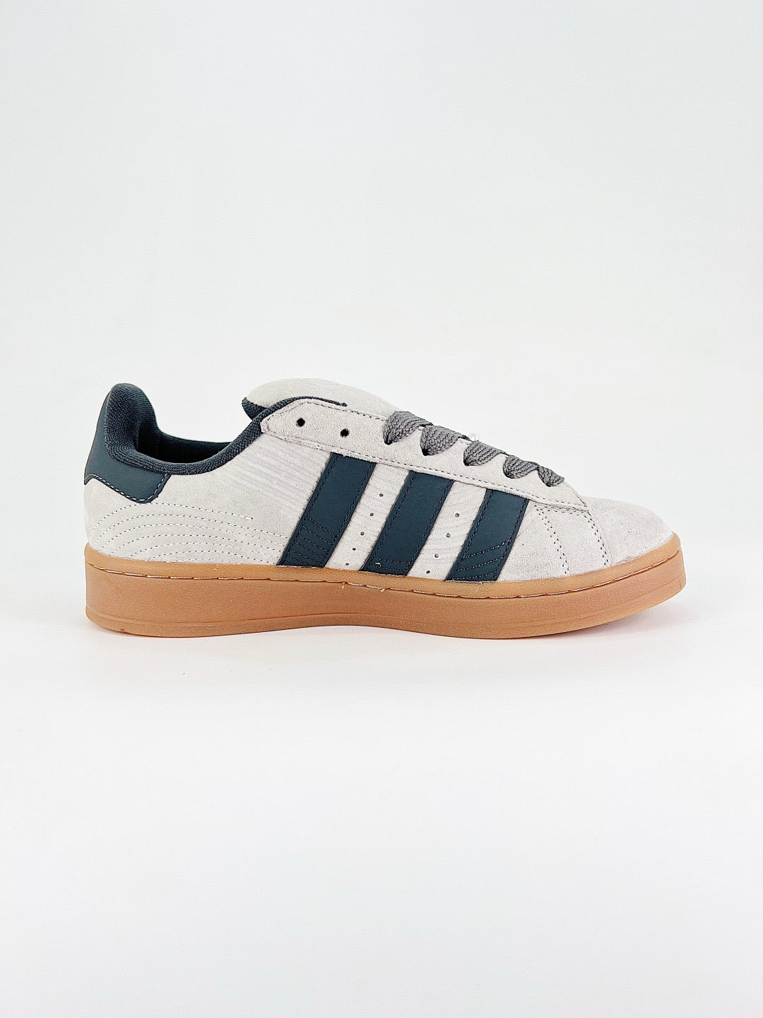 Adidas Campus 00s Unisex Sneakers Off White Suede Dark Navy Stripes Gum Sole