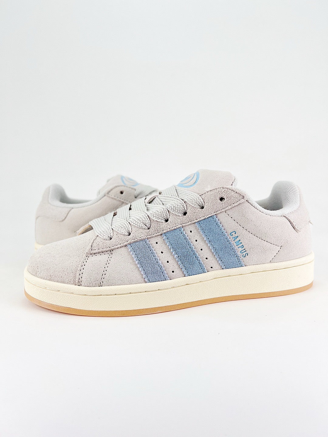 Adidas Campus 00s Sneaker Light Grey Baby Blue Stripes Gum Sole Unisex