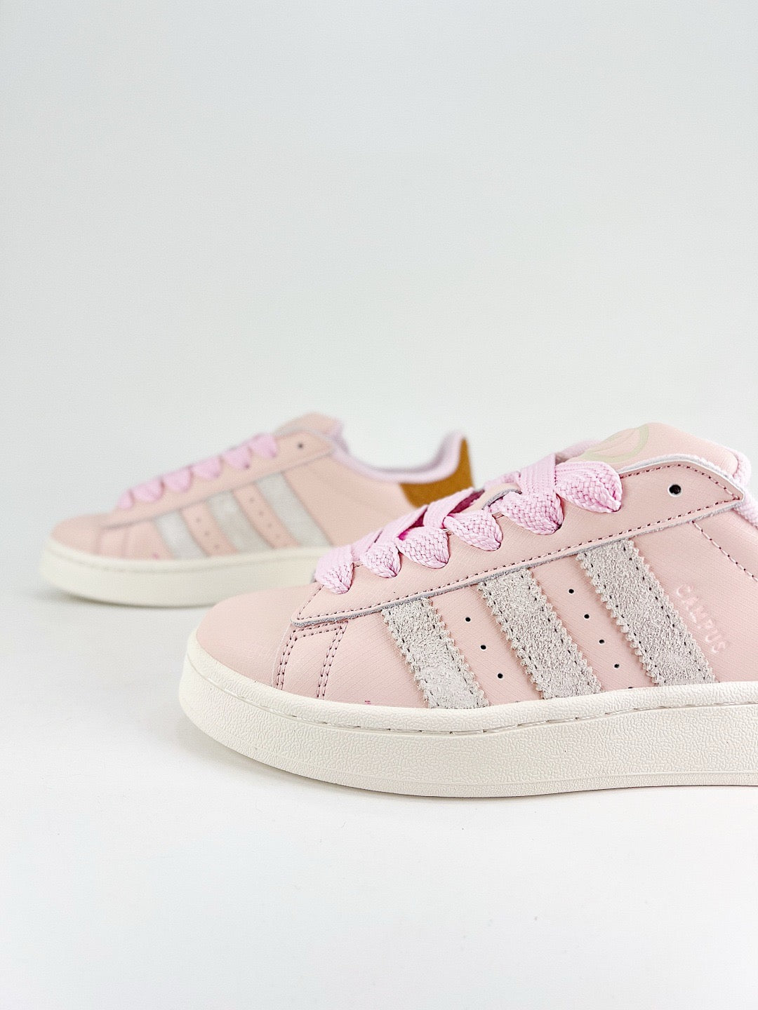 Adidas Campus 00s Sneaker Light Pink Waffle Heel Stripes Unisex
