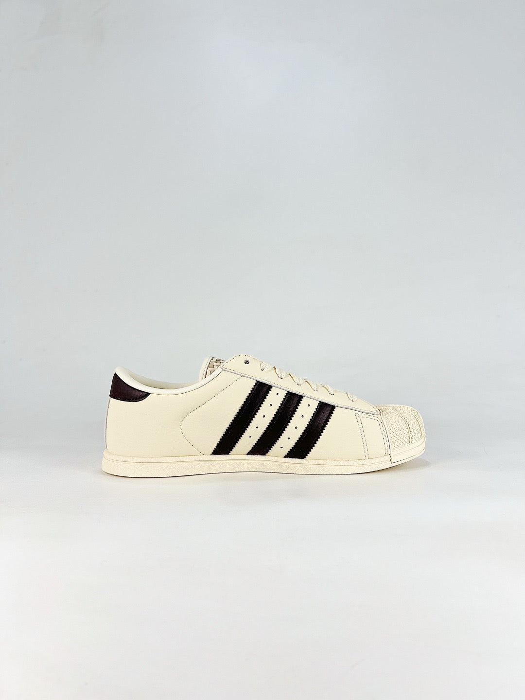 Adidas Superstar Sneaker Cream White Black Suede Stripes Unisex