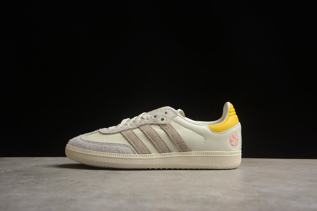 adidas Samba OG Unisex Retro Sneakers Cream Leather Grey Suede Overlays
