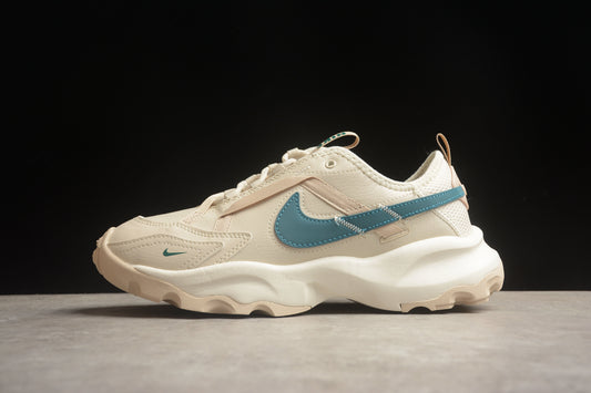 Nike TC 7900 PRM Unisex Shoes Sail Oxygen Purple Chunky Sneakers Teal / Beige
