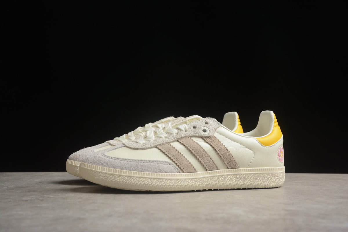 adidas Samba OG Unisex Retro Sneakers Cream Leather Grey Suede Overlays