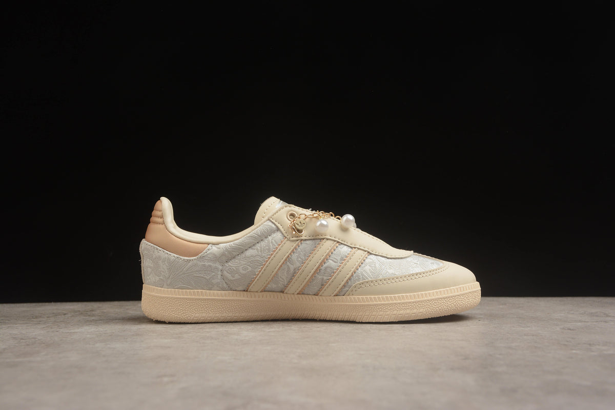 adidas Samba OG Unisex Retro Sneakers Wonder White/Chalk White