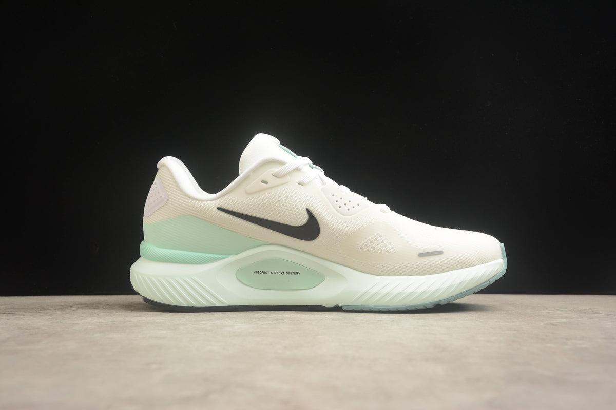 Nike Air Zoom Structure 26 Chunky Sneakers Sport Running Shoes Barely Green